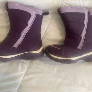 Toddler girl snow boots size 11